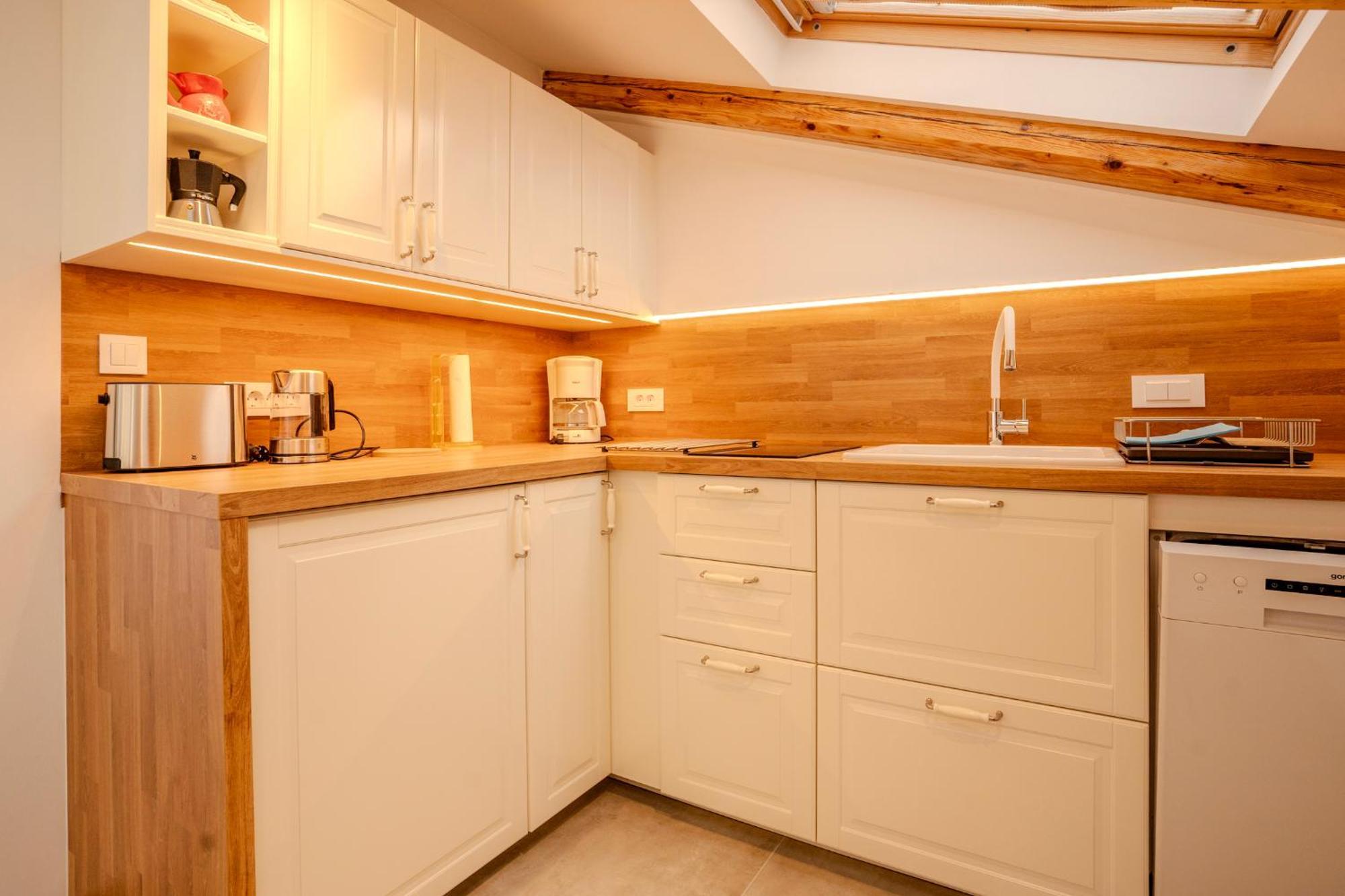 נייביצה Apartment Hrabric מראה חיצוני תמונה